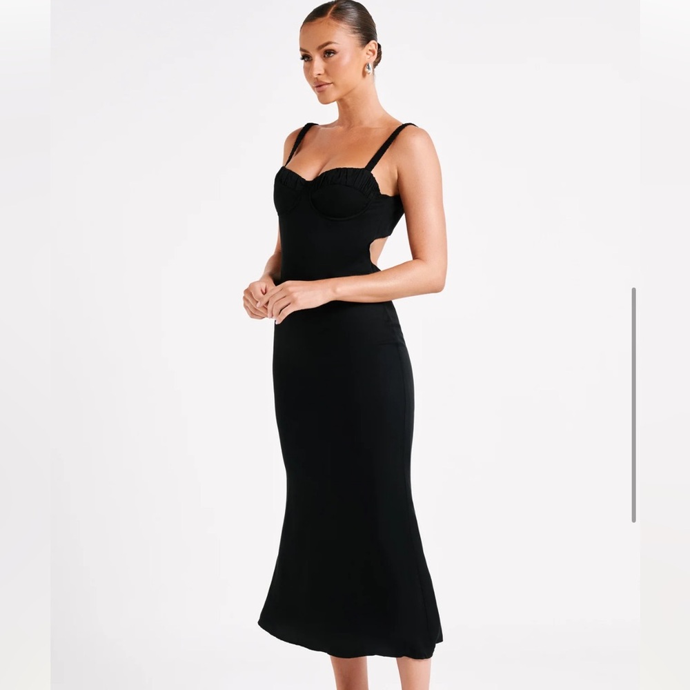 NWT Meshki Constance Cupped Midi Dress-black